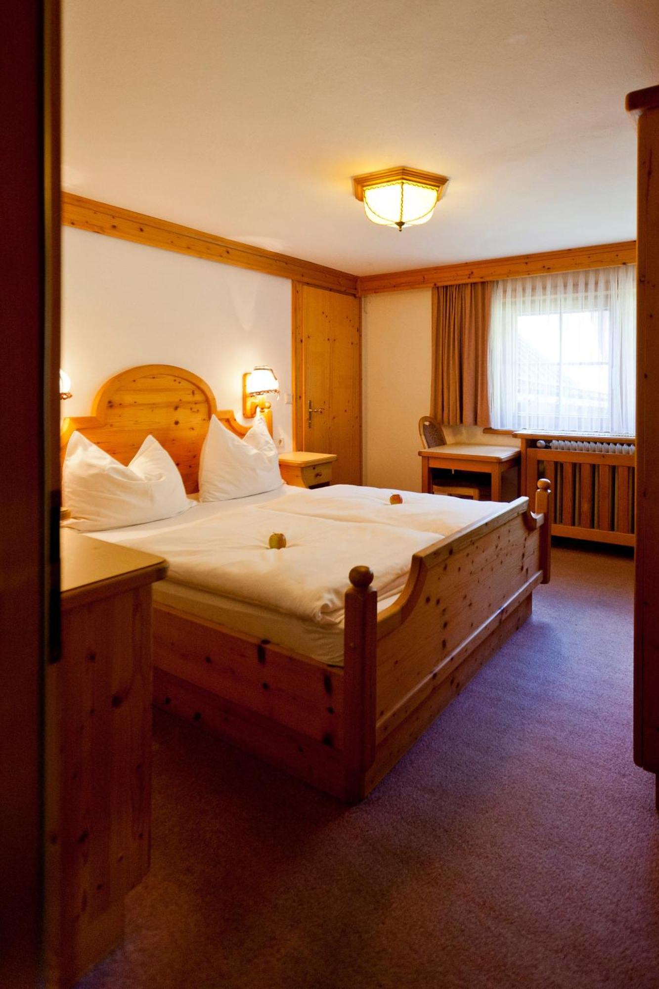Hostal Bio-Bauernhof Grundlehnerhof Ramsau am Dachstein Exterior foto